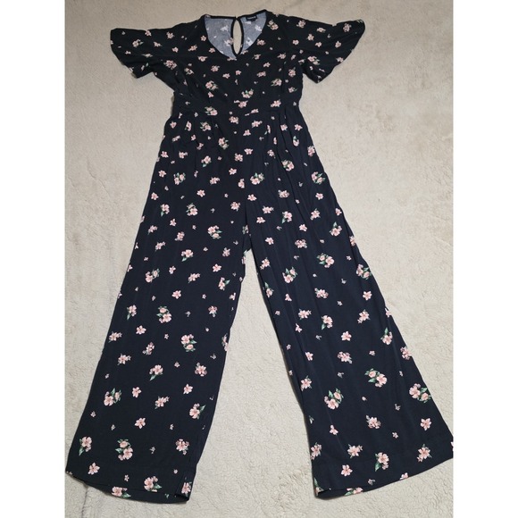 orrid Pants - Torrid Size 0 Black Floral Flutter Sleeve Wide Leg Jumpsuit